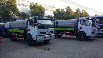 山西太原客戶再訂6臺(tái)掃路車、吸塵車、洗掃車、灑水車